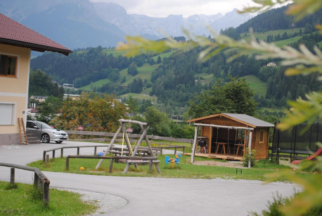 Familien-Bauernhof Neumoar Apartment Sankt Johann im Pongau Exterior photo